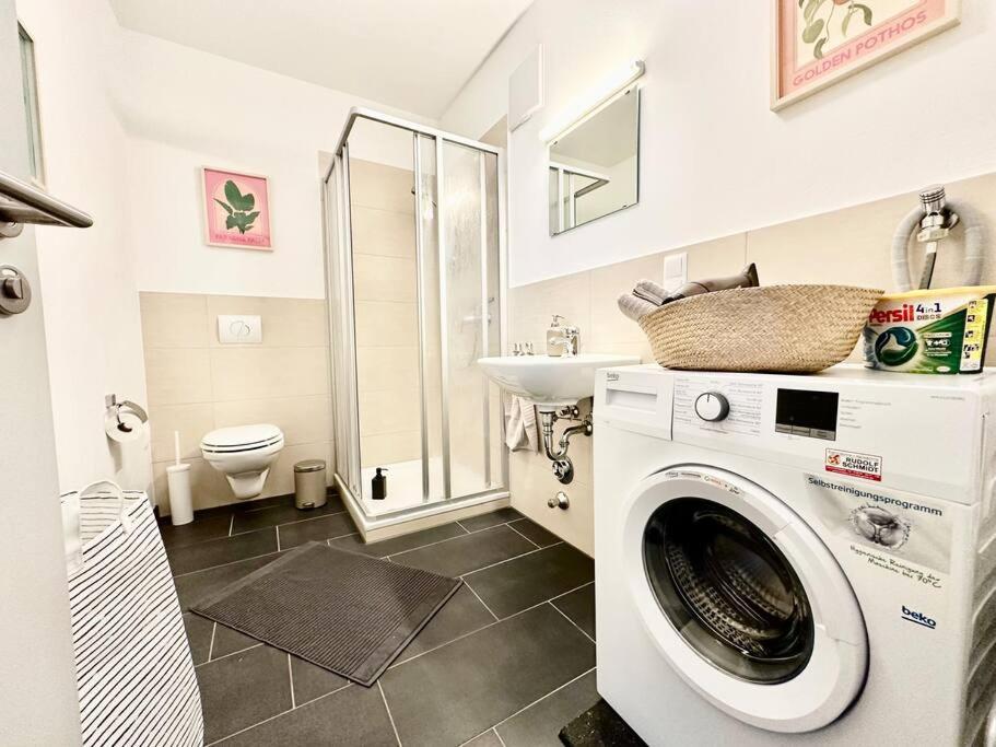 Stylisches Studio Mit Privatem Stellplatz Wenige Minuten Von Der Innenstadt & Mosel Coblence Extérieur photo
