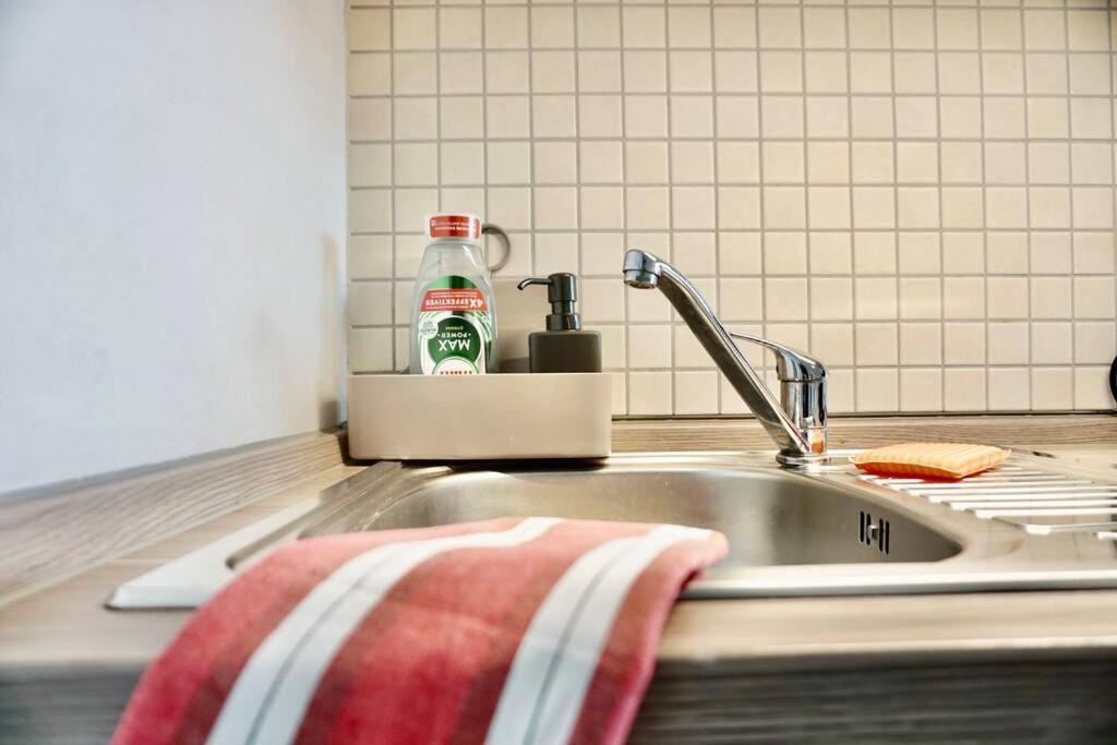 Stylisches Studio Mit Privatem Stellplatz Wenige Minuten Von Der Innenstadt & Mosel Coblence Extérieur photo